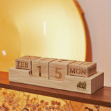 RETRO Wooden Calendar