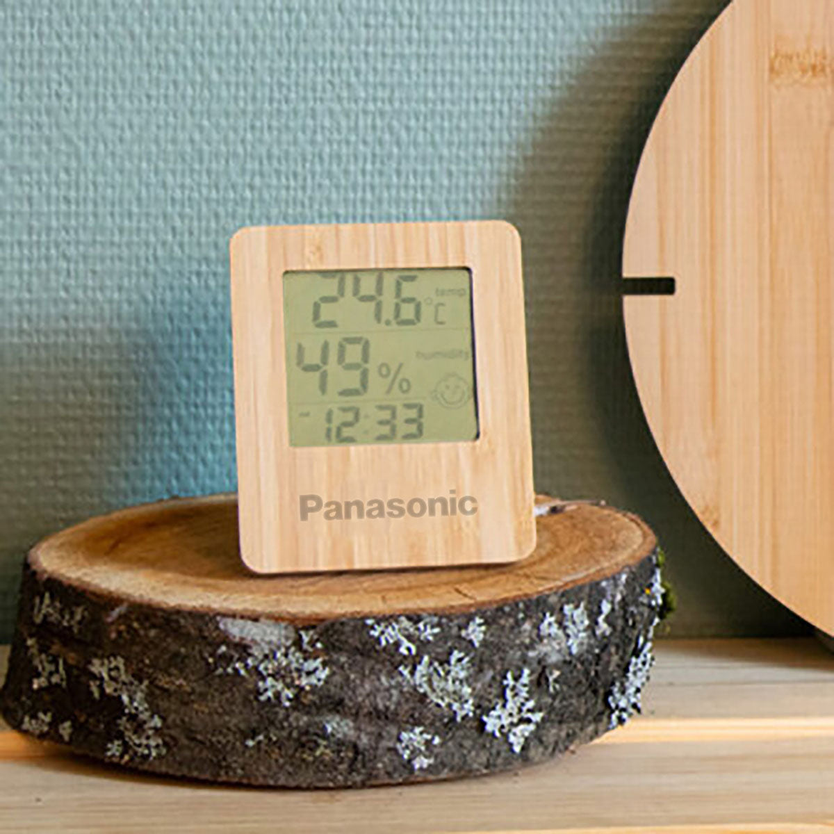 Desktop Bamboo Temperature and Humidity Clock
